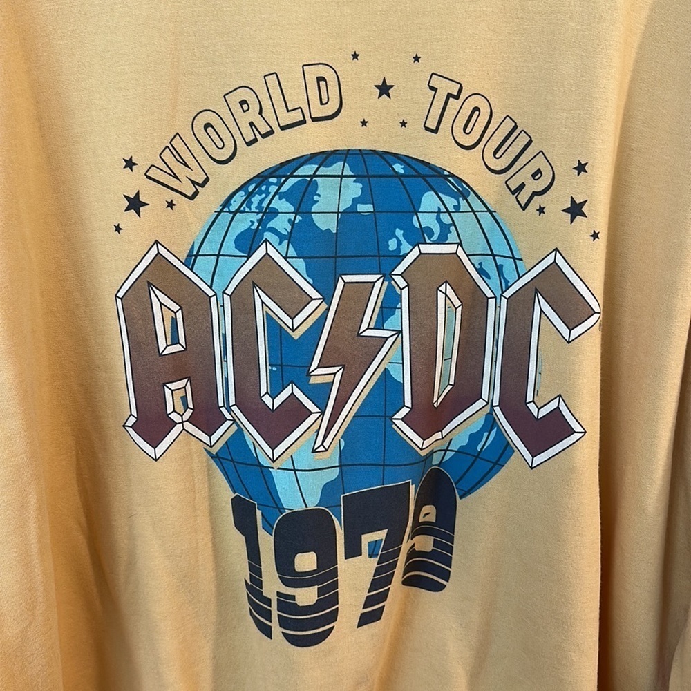 NWT AC/DC Graphic Sweatshirt XXL - Picture 4 of 5